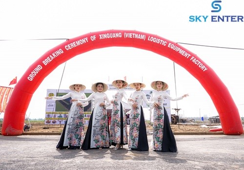 to-chuc-le-khoi-cong-nha-may-logistic